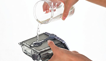 Polti Vaporetto Style riempimento del serbatoio con acqua