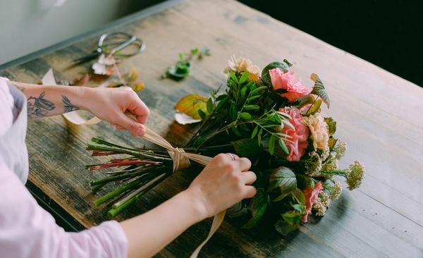 Pulizie di primavera più sostenibili e naturali, da dove iniziare