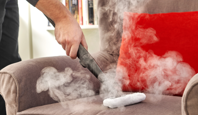 SpotCleaner in azione su una fuga